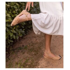 L'Amour des Pieds Brenn Suede Slingback Comfort Sandals 11M Perforated Neutral